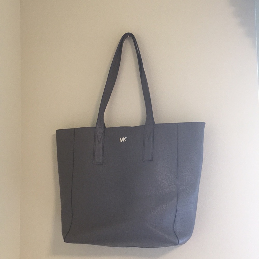 Large brown Michael Kors tote bag